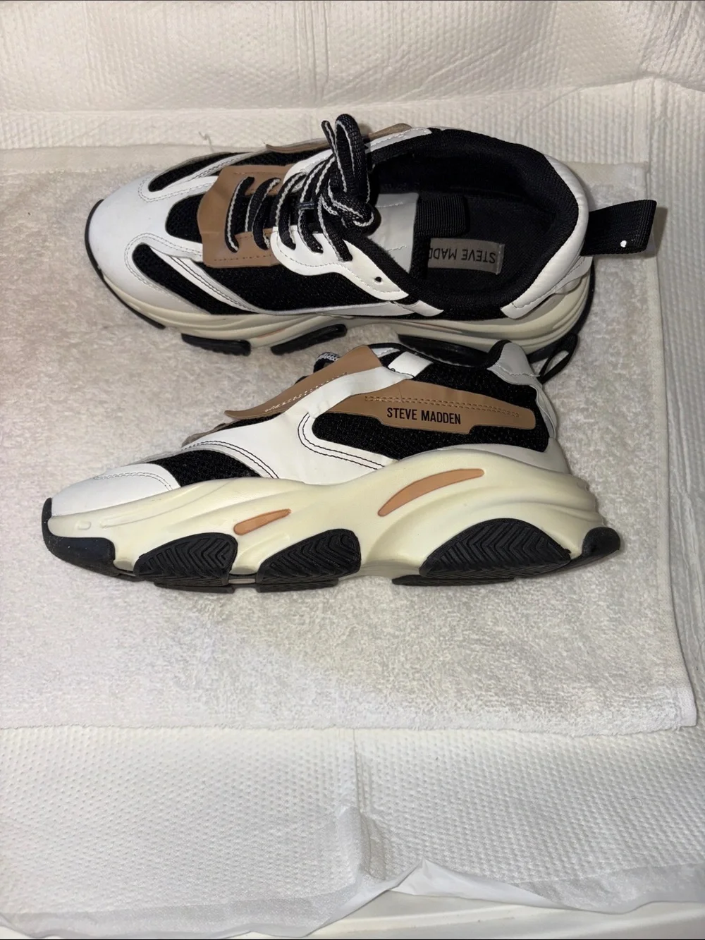 Steve Madden chunky platform